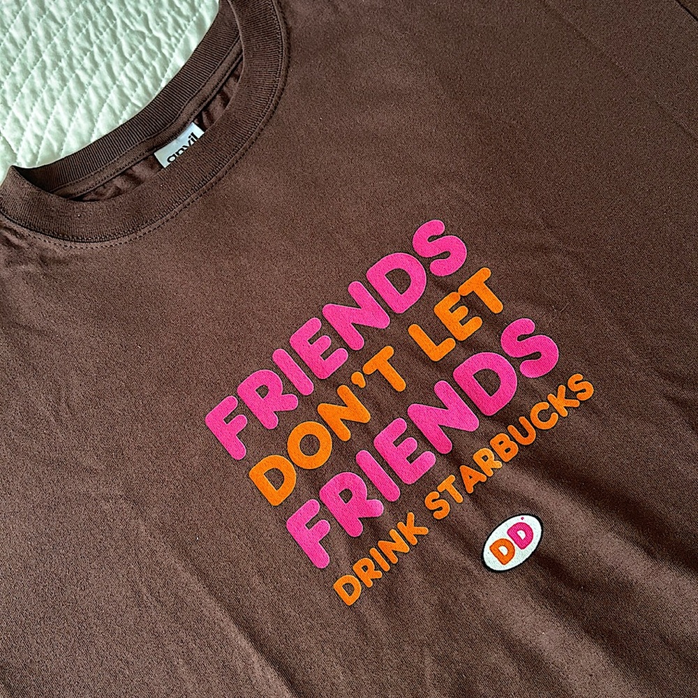Vtg 00s Dunkin Donuts Beats Starbucks Promo Tee Size XL Cotton Brown Pink Orange